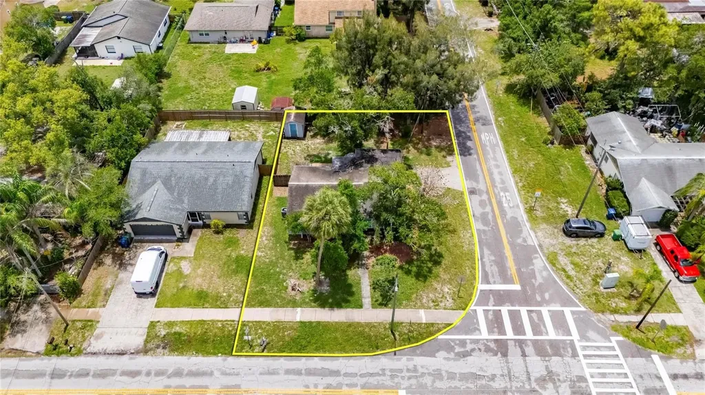 5001 Whiteway Drive Tampa FL 33617