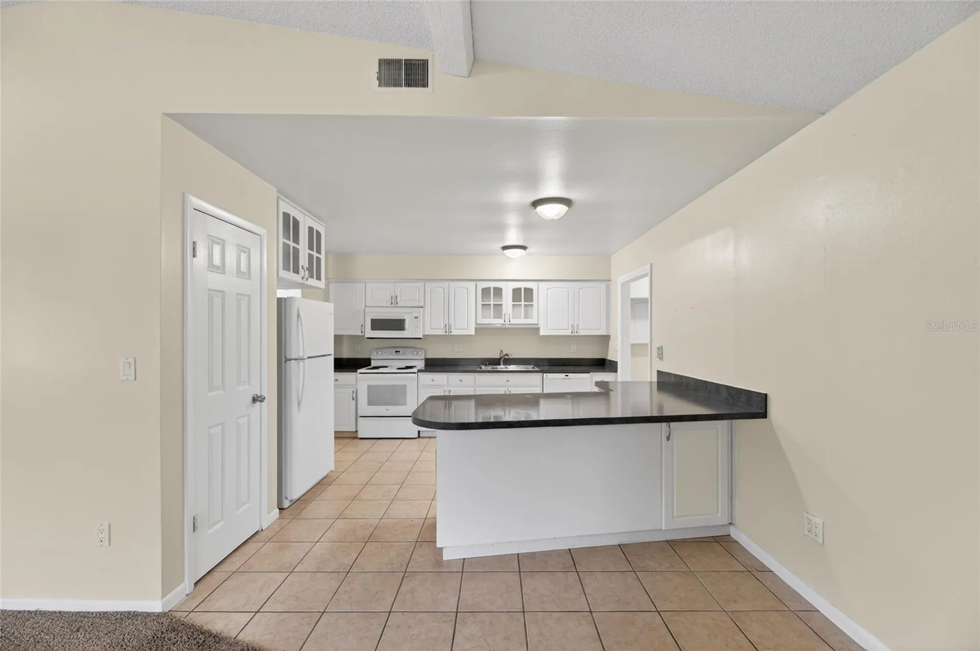 5001 Whiteway Drive Tampa FL 33617