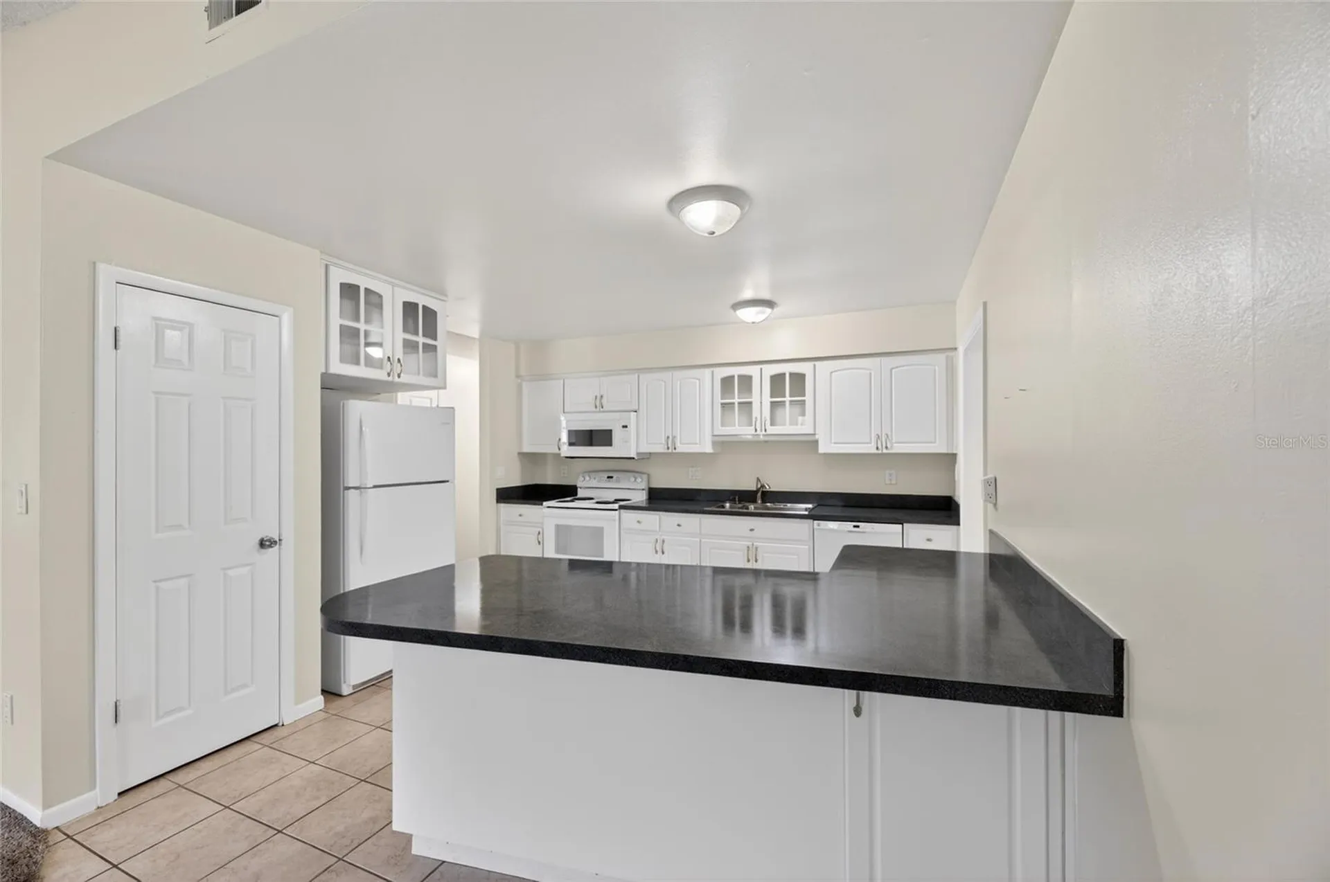 5001 Whiteway Drive Tampa FL 33617