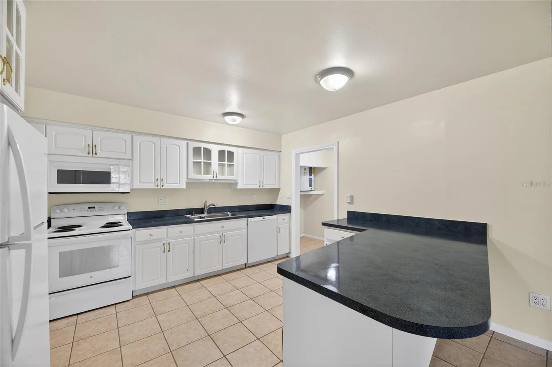 5001 Whiteway Drive Tampa FL 33617