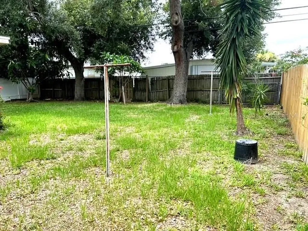 10964 84th Avenue Seminole FL 33772