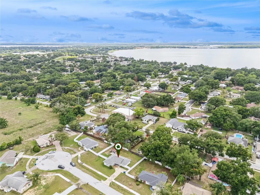 808 Orange Brook Drive Minneola FL 34715