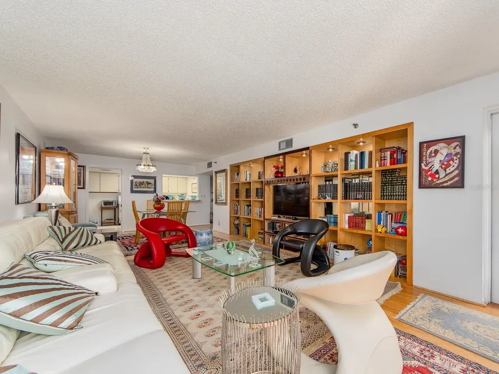 1480 Gulf Boulevard Clearwater Beach FL 33767