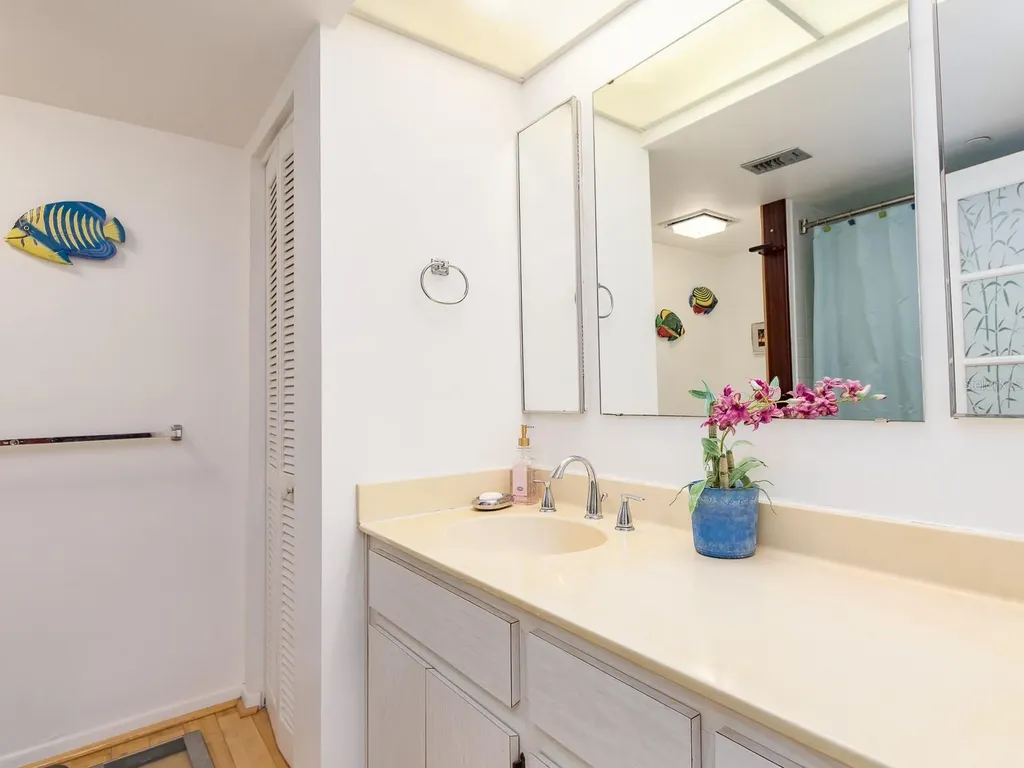 1480 Gulf Boulevard Clearwater Beach FL 33767