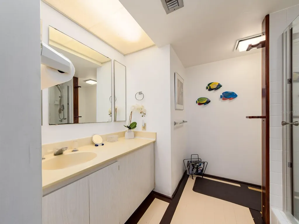 1480 Gulf Boulevard Clearwater Beach FL 33767