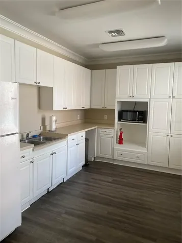 18001 Richmond Place Drive Tampa FL 33647