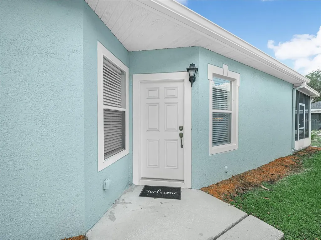 6936 Surrey Oak Drive Apollo Beach FL 33572