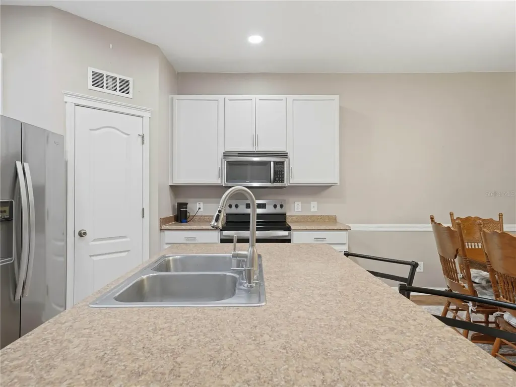 6936 Surrey Oak Drive Apollo Beach FL 33572
