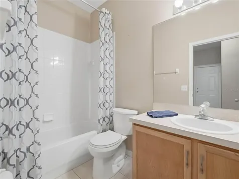 6936 Surrey Oak Drive Apollo Beach FL 33572