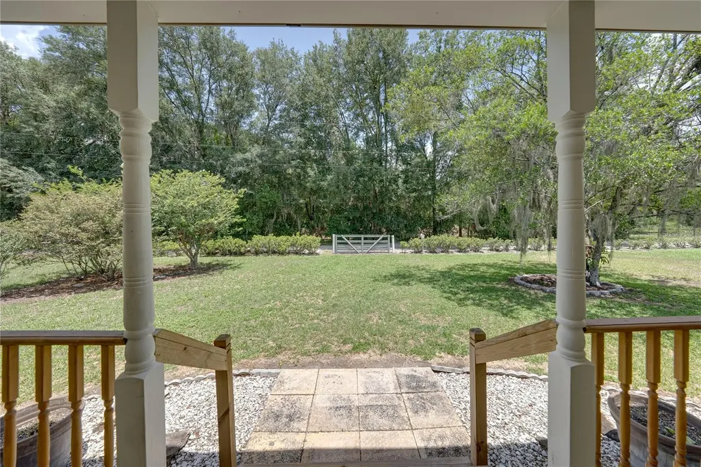 34240 Appaloosa Trail Wesley Chapel FL 33543