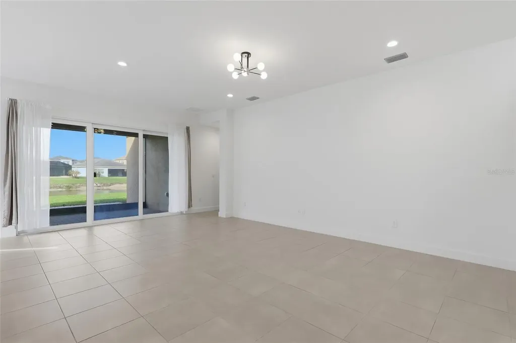32801 Tree Of Life Avenue Wesley Chapel FL 33543