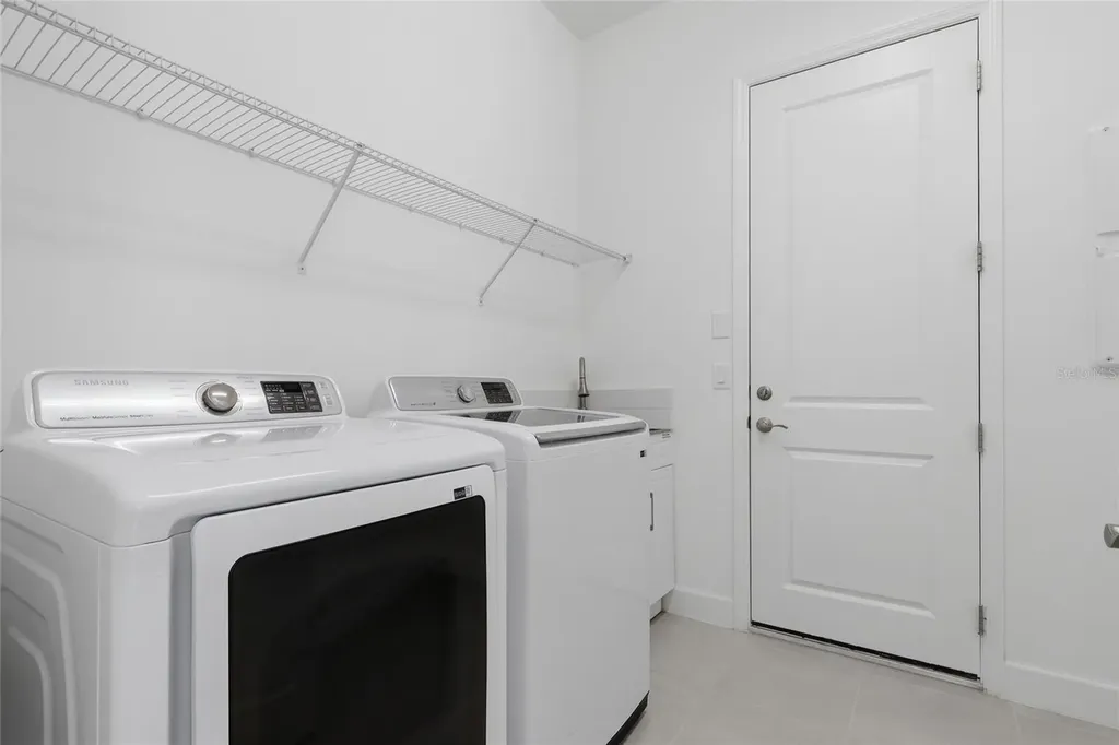 32801 Tree Of Life Avenue Wesley Chapel FL 33543