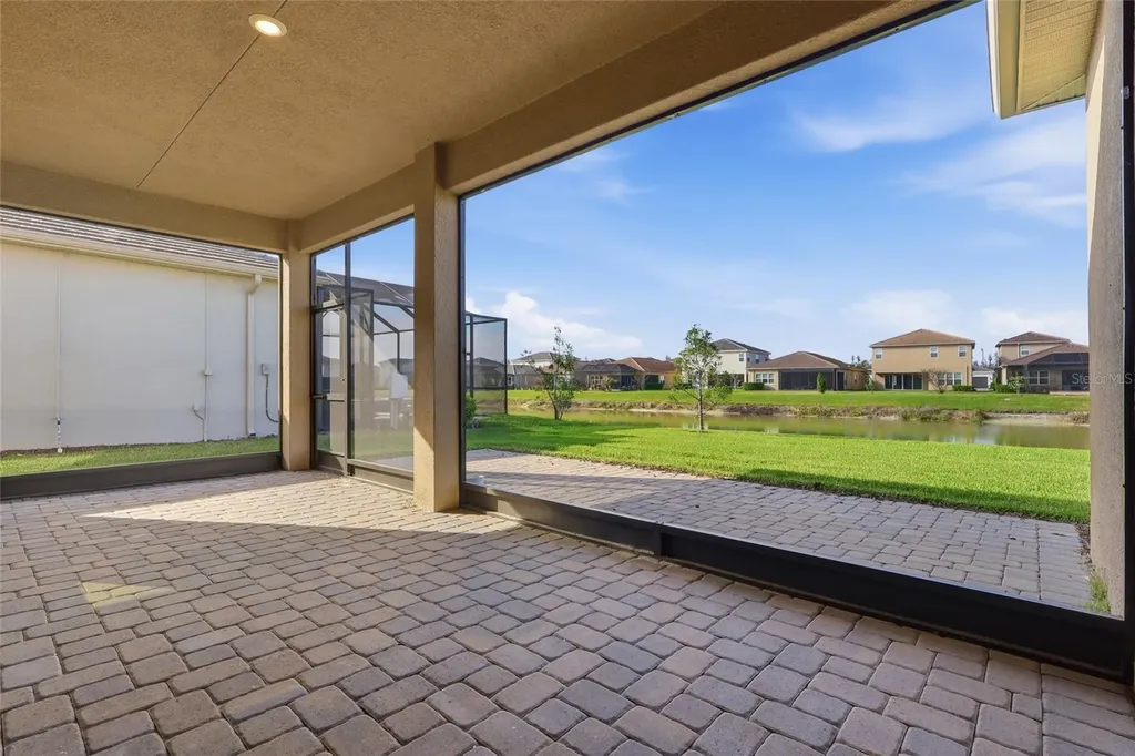 32801 Tree Of Life Avenue Wesley Chapel FL 33543