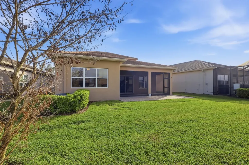 32801 Tree Of Life Avenue Wesley Chapel FL 33543