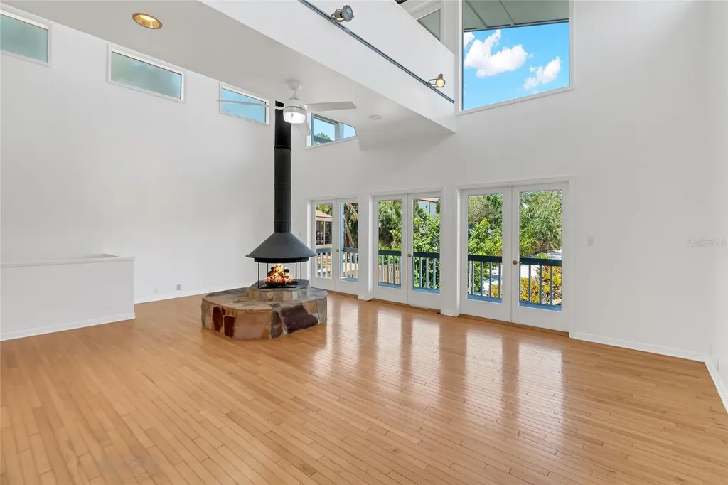 4051 Shell Road Siesta Key FL 34242