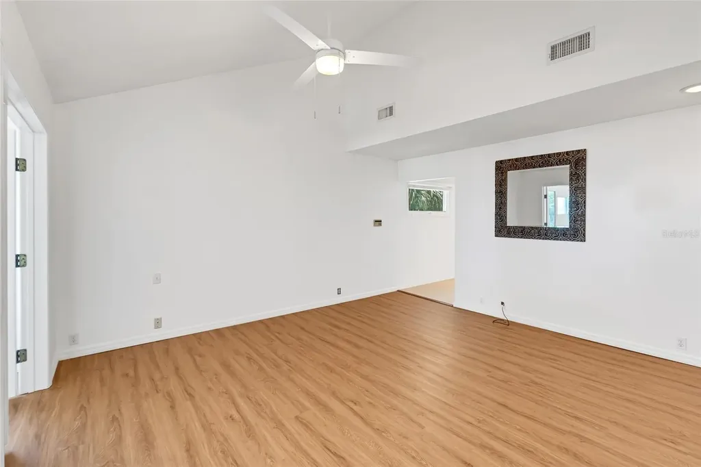 4051 Shell Road Siesta Key FL 34242