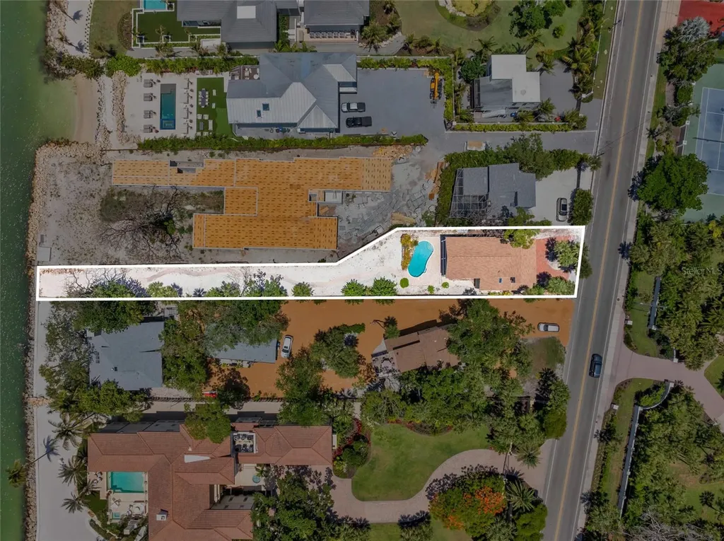 4051 Shell Road Siesta Key FL 34242