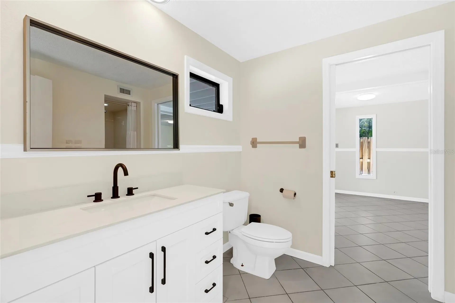4051 Shell Road Siesta Key FL 34242