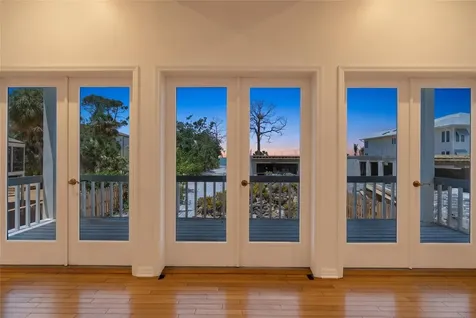 4051 Shell Road Siesta Key FL 34242
