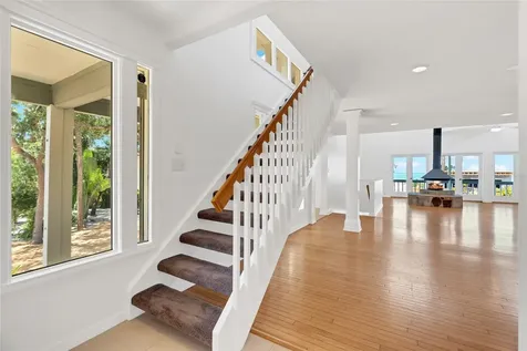 4051 Shell Road Siesta Key FL 34242