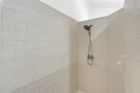 4051 Shell Road Siesta Key FL 34242
