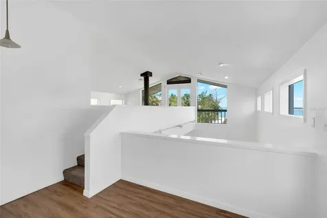 4051 Shell Road Siesta Key FL 34242