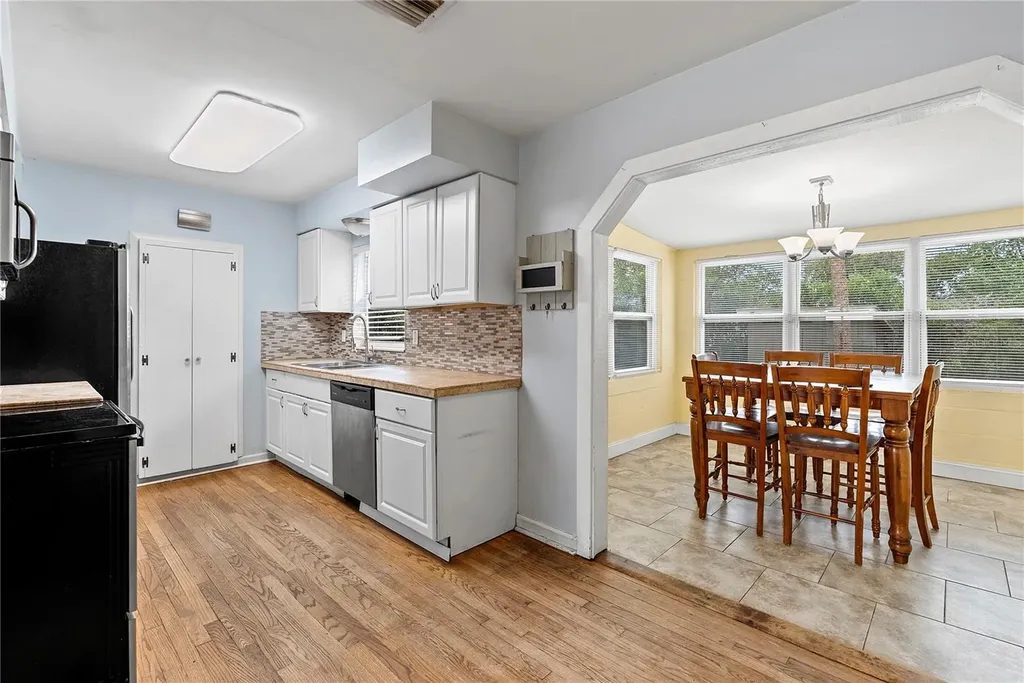 20 Oleander Lane Debary FL 32713