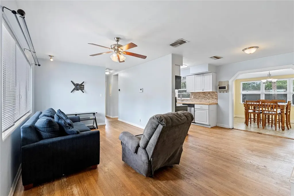 20 Oleander Lane Debary FL 32713