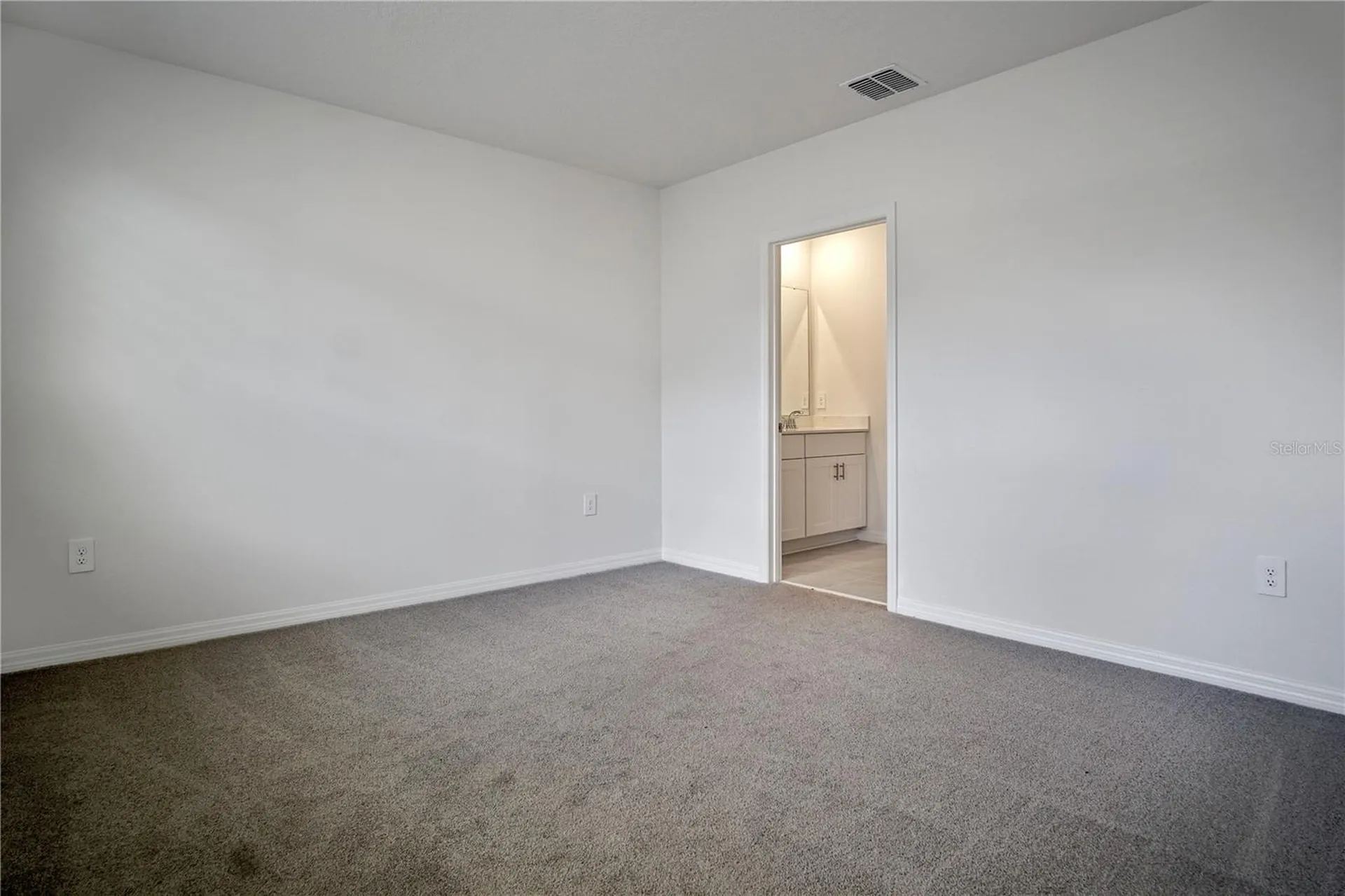5308 Rocky Hawk Run Davenport FL 33837