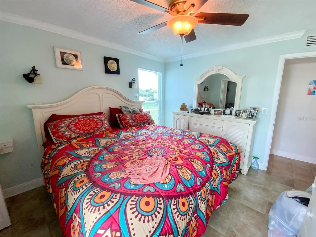 455 Alt 19 S Palm Harbor FL 34683