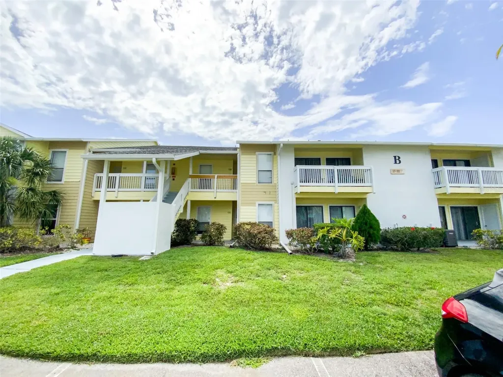 455 Alt 19 S Palm Harbor FL 34683