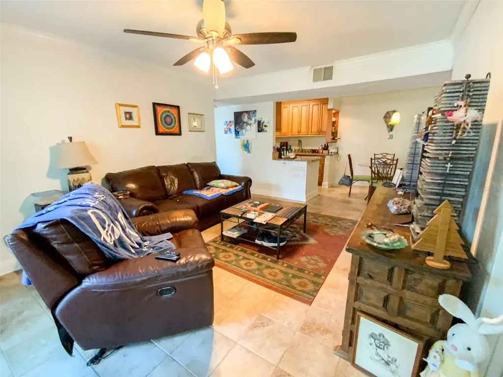 455 Alt 19 S Palm Harbor FL 34683