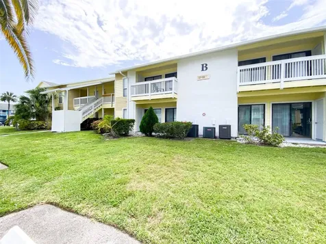 455 Alt 19 S Palm Harbor FL 34683