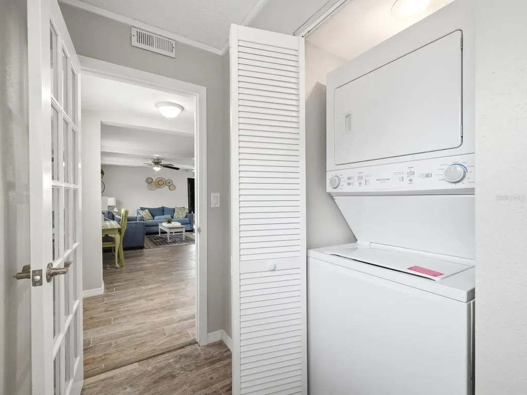 1207 1st Street Indian Rocks Beach FL 33785