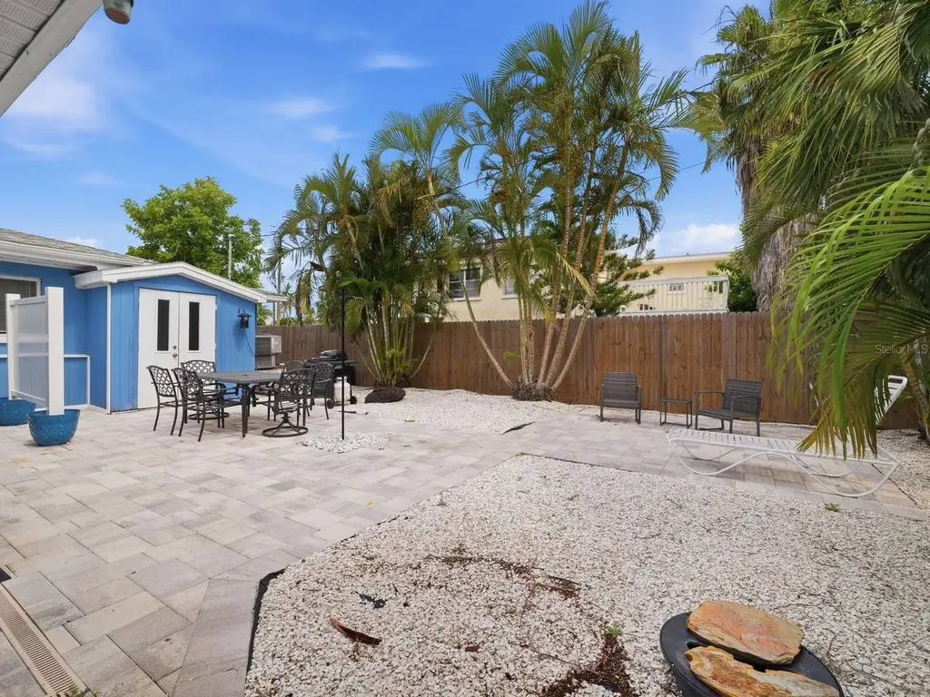 1207 1st Street Indian Rocks Beach FL 33785
