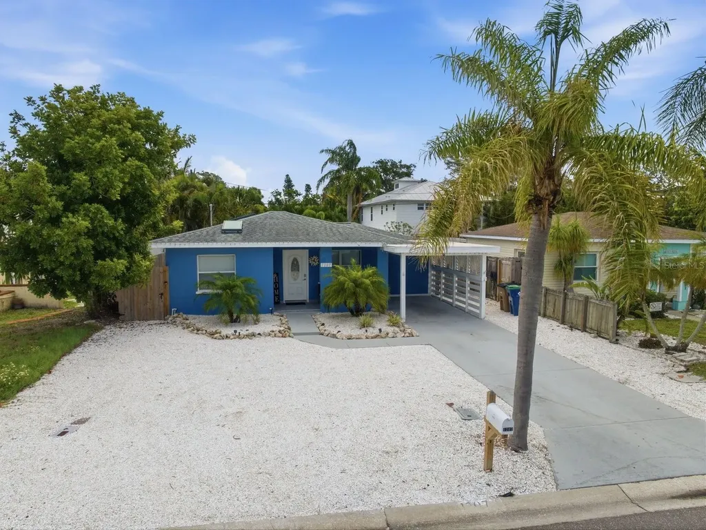 1207 1st Street Indian Rocks Beach FL 33785
