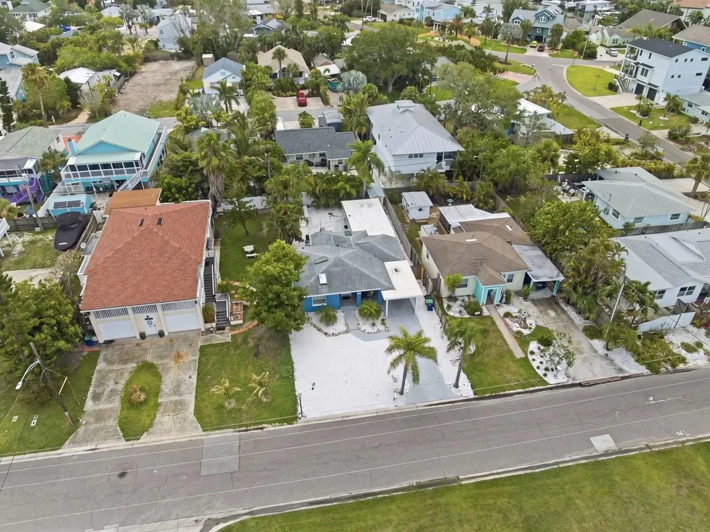 1207 1st Street Indian Rocks Beach FL 33785
