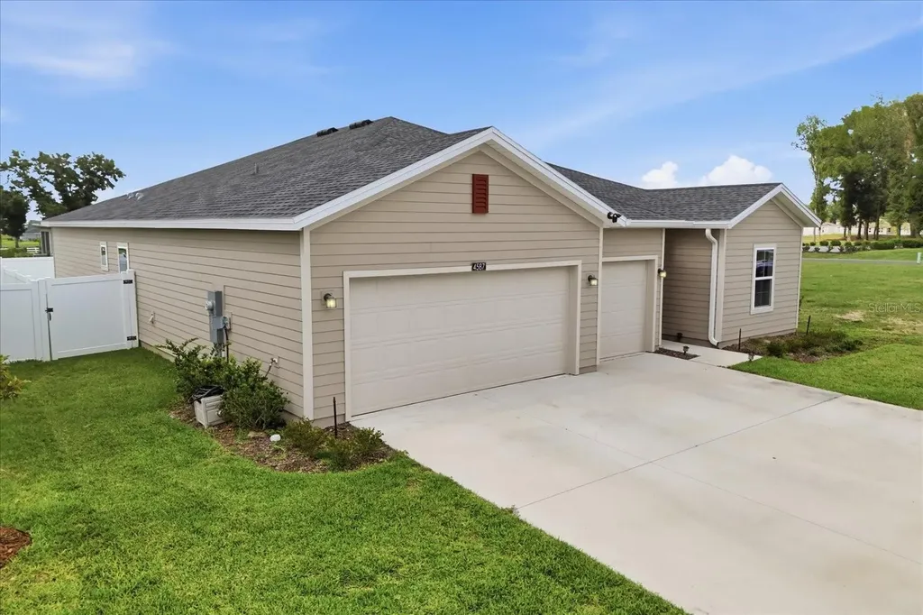 4587 SW 83rd Loop Ocala FL 34476