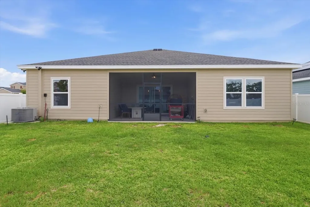 4587 SW 83rd Loop Ocala FL 34476
