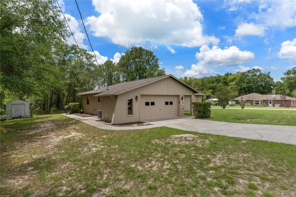 5216 E Hopp Lane Inverness FL 34452