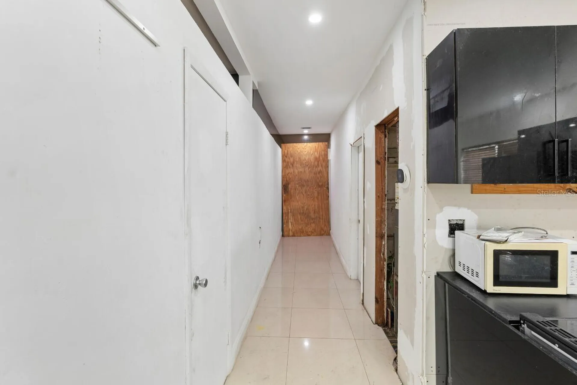 1829 5th Miami FL 33125