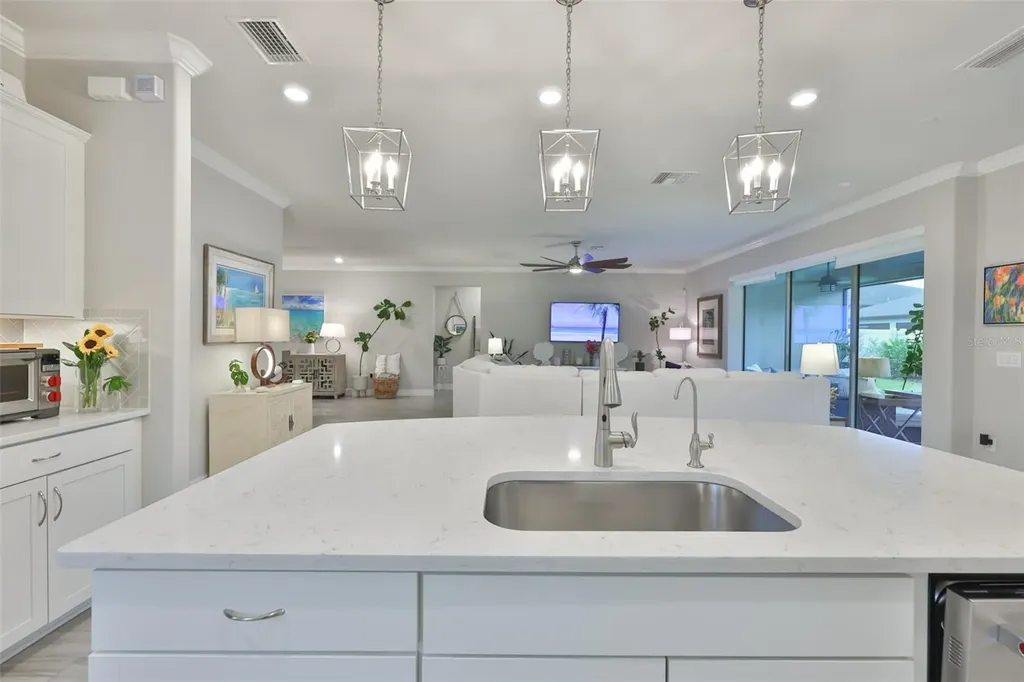 18824 Alder Glen Drive Lutz FL 33558