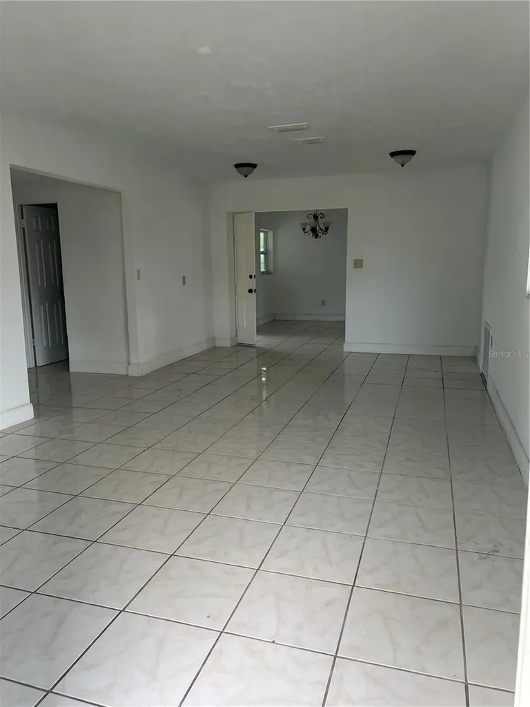 14405 Daring Avenue Orlando FL 32826