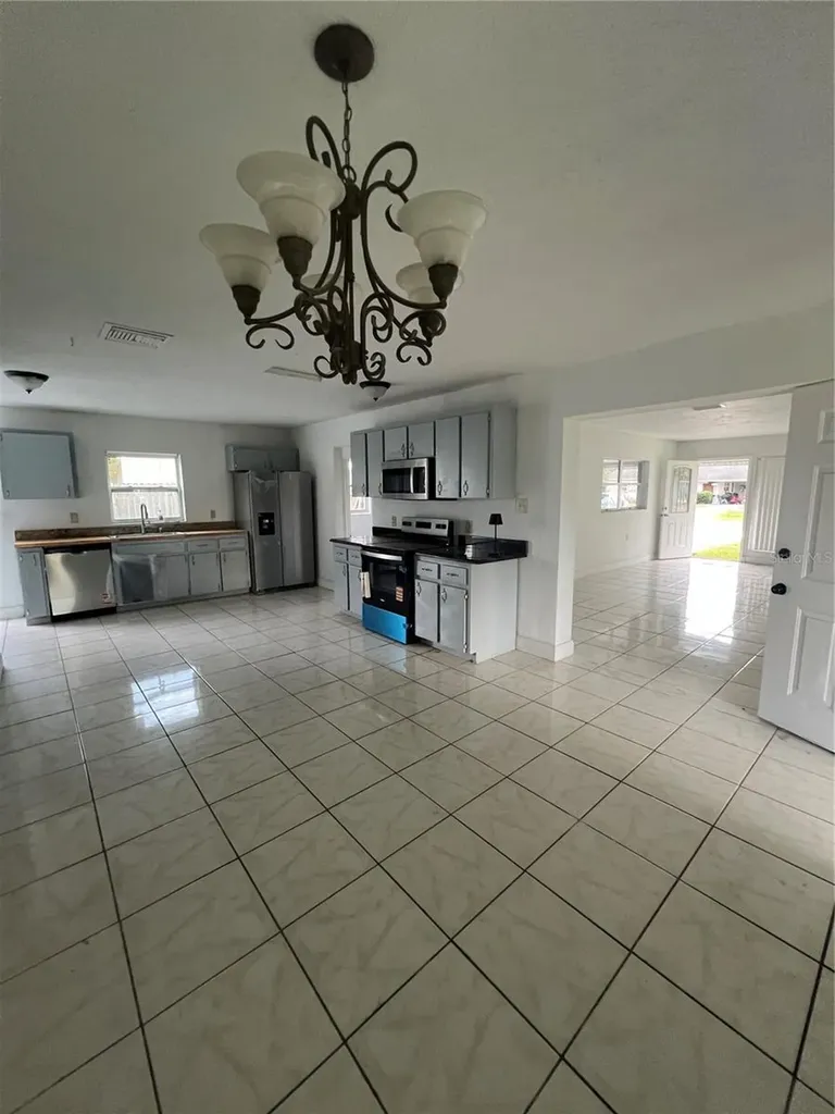 14405 Daring Avenue Orlando FL 32826