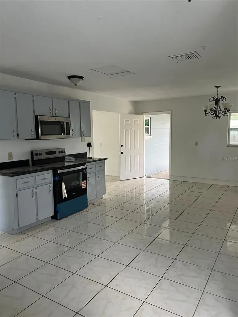 14405 Daring Avenue Orlando FL 32826