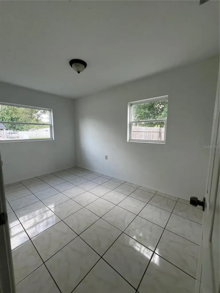 14405 Daring Avenue Orlando FL 32826
