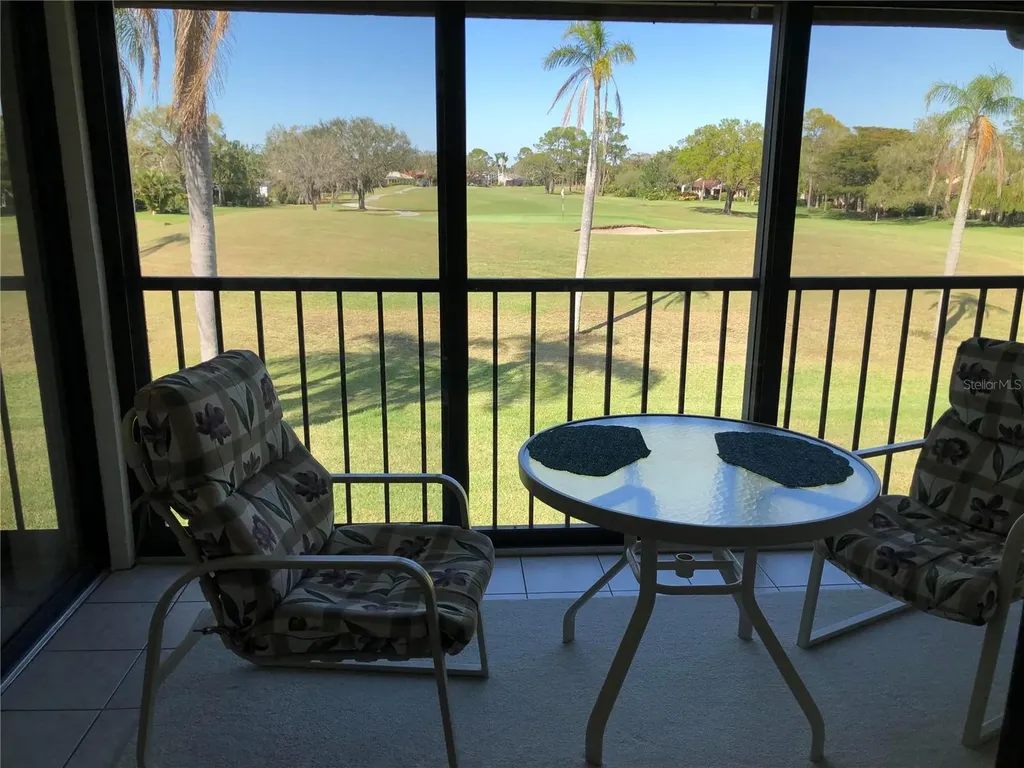 6211 Timber Lake Drive Sarasota FL 34243