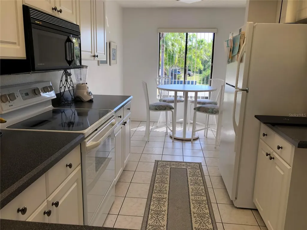 6211 Timber Lake Drive Sarasota FL 34243