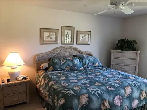 6211 Timber Lake Drive Sarasota FL 34243