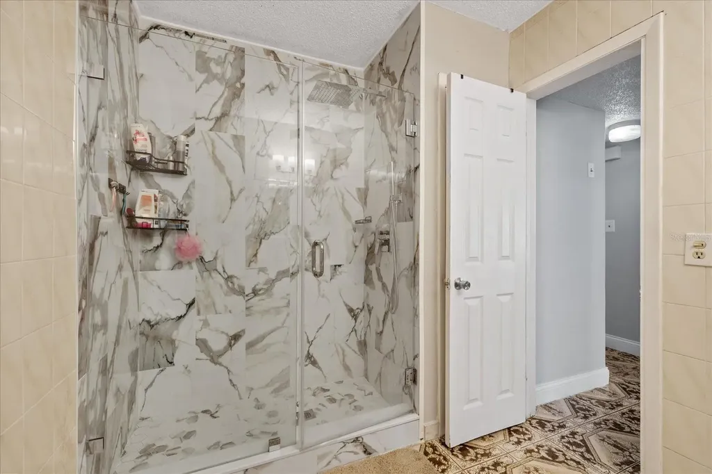 3322 W Kathleen Street Tampa FL 33607